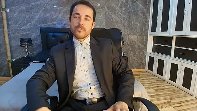 Adams Sanz online show from July 9, 2026, 7:35 pm