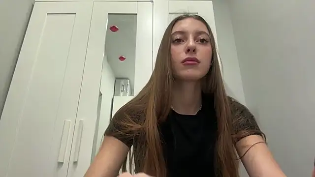 selena favn online show from February 24, 2026, 10:16 am