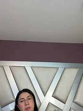 Ashleeyprincess01 online show from April 3, 2026, 1:17 pm