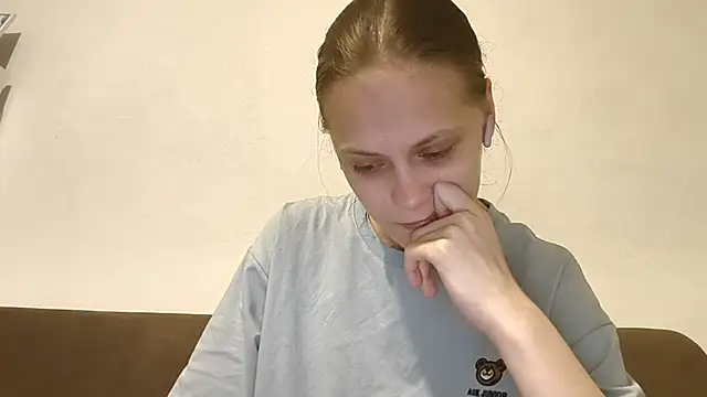 LuluSweetyGirl online show from March 9, 2026, 10:30 am