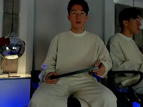 Snapshot of Austin_Reedss chatting on March 15, 2026, 12:01 pm Austin Reedss online show from March 15, 2026, 12:01 pm