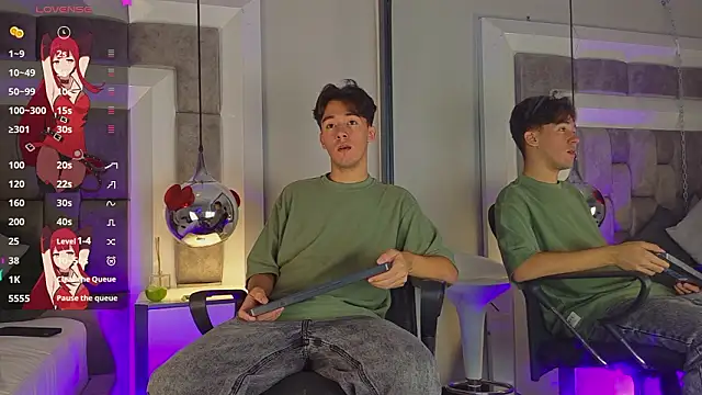 Snapshot of Austin_Reedss chatting on March 27, 2026, 12:39 pm Austin Reedss online show from March 27, 2026, 12:39 pm