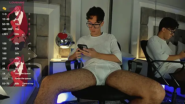 Snapshot of Austin_Reedss chatting on March 12, 2026, 12:09 pm Austin Reedss online show from March 12, 2026, 12:09 pm