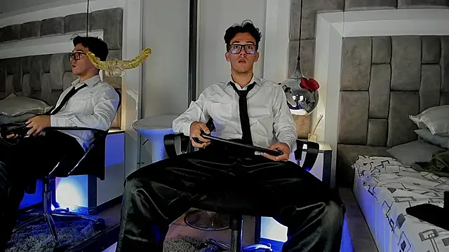 Snapshot of Austin_Reedss chatting on March 6, 2026, 3:40 pm Austin Reedss online show from March 6, 2026, 3:40 pm