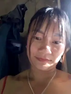 Snapshot of mami-rubi chatting on May 6, 2026, 9:35 am mami-rubi online show from May 6, 2026, 9:35 am