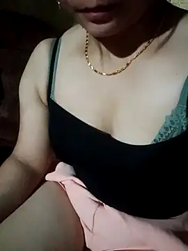 mami-rubi online show from February 26, 2026, 2:06 pm