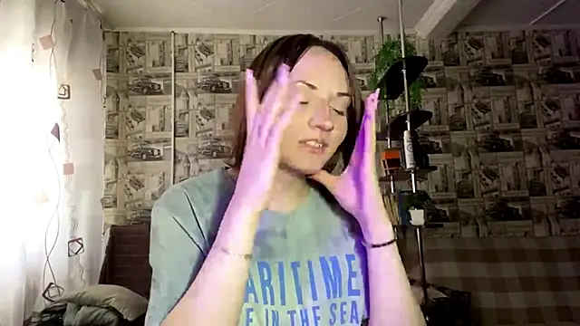 JeannaLanno online show from March 18, 2026, 1:24 pm