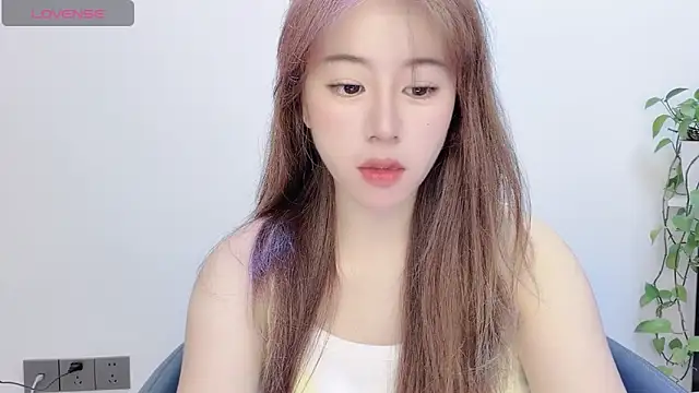 Snapshot of Baixi-01 chatting on June 18, 2026, 12:32 pm Baixi-01 online show from June 18, 2026, 12:32 pm
