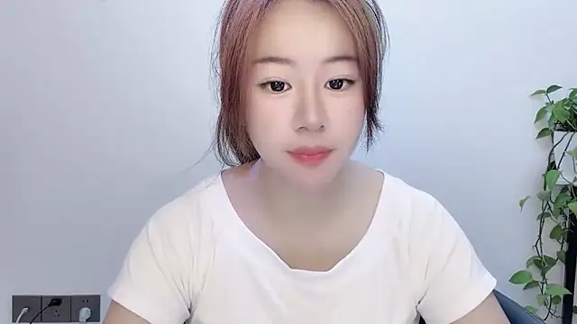 Snapshot of Baixi-01 chatting on June 4, 2026, 4:39 am Baixi-01 online show from June 4, 2026, 4:39 am