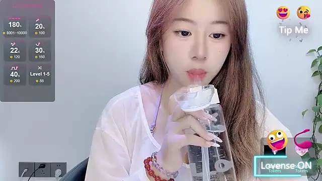 Snapshot of Baixi-01 chatting on June 6, 2026, 4:28 am Baixi-01 online show from June 6, 2026, 4:28 am