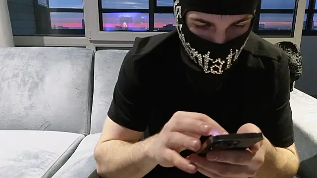 Snapshot of chantatummm chatting on March 24, 2026, 3:34 pm chantatummm online show from March 24, 2026, 3:34 pm