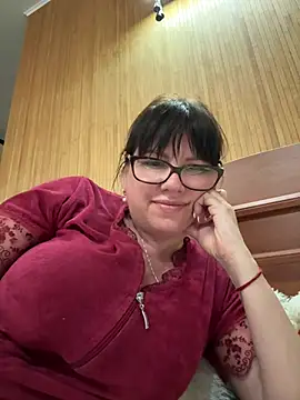 Snapshot of expensive_lady chatting on May 10, 2026, 5:37 pm expensive lady online show from May 10, 2026, 5:37 pm