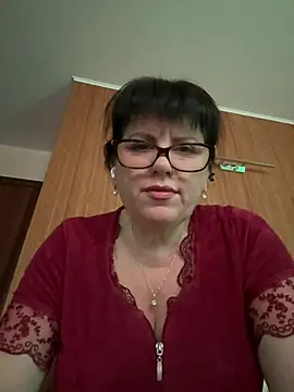 Snapshot of expensive_lady chatting on April 10, 2026, 8:32 am expensive lady online show from April 10, 2026, 8:32 am