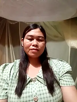 Snapshot of -Batina- chatting on April 9, 2026, 2:45 pm -Batina- online show from April 9, 2026, 2:45 pm