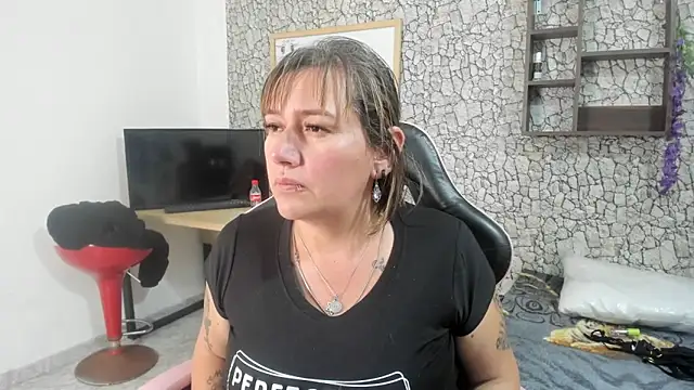 Snapshot of nanygp chatting on May 16, 2026, 9:03 pm nanygp online show from May 16, 2026, 9:03 pm