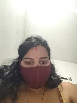 Poonam bhoji online show from July 9, 2026, 6:18 pm