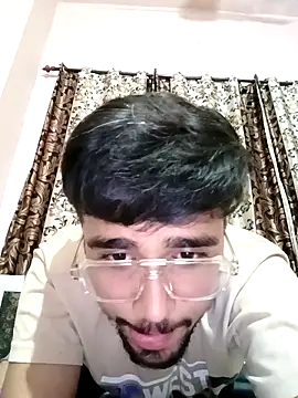 Snapshot of big_indiancock chatting on March 21, 2026, 5:28 pm big indiancock online show from March 21, 2026, 5:28 pm