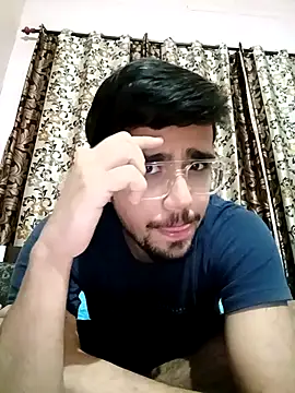 Snapshot of big_indiancock chatting on March 18, 2026, 5:58 pm big indiancock online show from March 18, 2026, 5:58 pm