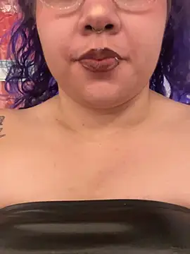 Snapshot of lilith_velvet_ chatting on May 14, 2026, 4:20 am lilith velvet online show from May 14, 2026, 4:20 am