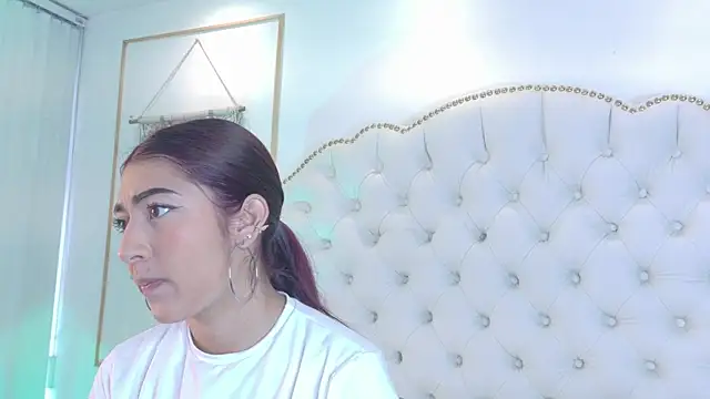 Sara funy online show from July 24, 2026, 11:39 am