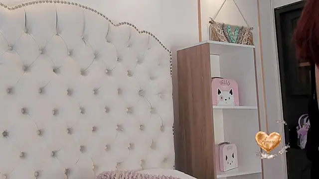 Sara funy online show from February 24, 2026, 4:08 pm