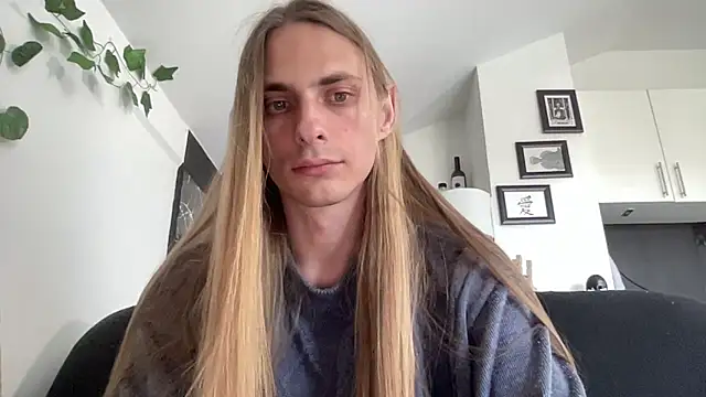 mi chyort online show from April 25, 2026, 2:47 pm