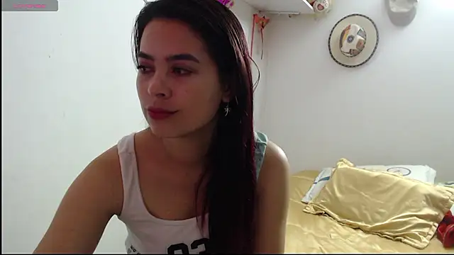 Snapshot of MuffyLans chatting on February 25, 2026, 2:39 pm MuffyLans online show from February 25, 2026, 2:39 pm