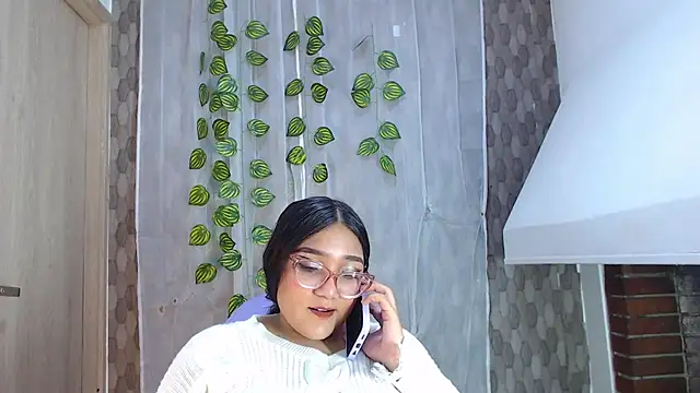 anyela donecm online show from May 1, 2026, 7:30 pm