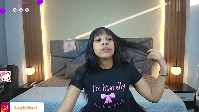 ShayMilleer online show from April 26, 2026, 11:51 am