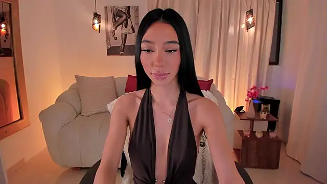 Snapshot of IsabellaLux_ chatting on May 7, 2026, 3:59 pm IsabellaLux online show from May 7, 2026, 3:59 pm