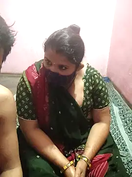 gujjuhotcouple online show from March 9, 2026, 5:05 pm