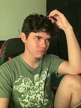 Camii pink online show from February 26, 2026, 4:40 pm