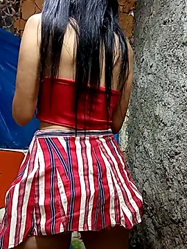 Snapshot of yuliitza4 chatting on March 21, 2026, 1:26 pm yuliitza4 online show from March 21, 2026, 1:26 pm