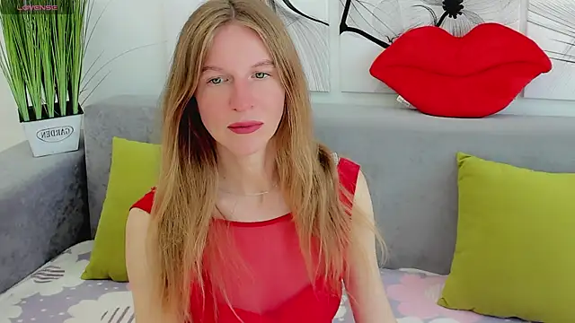 Snapshot of Mira_XOo chatting on May 22, 2026, 2:26 pm Mira XOo online show from May 22, 2026, 2:26 pm