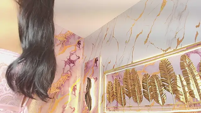 ANAALOVER online show from February 26, 2026, 1:22 pm