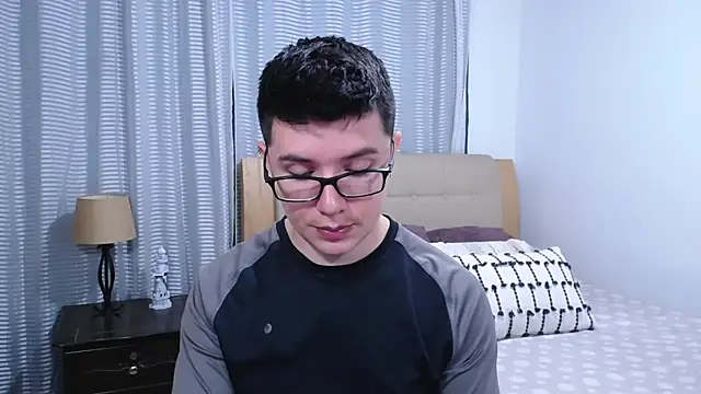 Snapshot of BlackFoXXX69 chatting on April 2, 2026, 8:37 pm BlackFoXXX69 online show from April 2, 2026, 8:37 pm