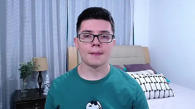 Snapshot of BlackFoXXX69 chatting on April 3, 2026, 8:37 pm BlackFoXXX69 online show from April 3, 2026, 8:37 pm