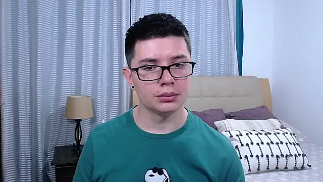 Snapshot of BlackFoXXX69 chatting on April 17, 2026, 6:55 pm BlackFoXXX69 online show from April 17, 2026, 6:55 pm