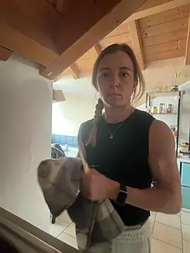 FitAnna online show from March 2, 2026, 2:57 pm