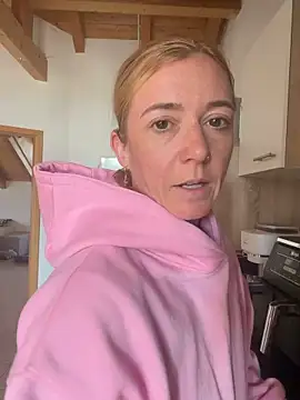 FitAnna online show from March 22, 2026, 10:06 am