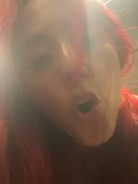 kisscherry8 online show from April 21, 2026, 3:24 am