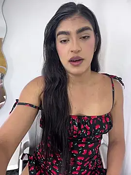 Snapshot of Misty-kat chatting on April 8, 2026, 6:31 pm Misty-kat online show from April 8, 2026, 6:31 pm