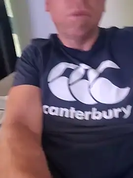 Snapshot of Melbourneguy101 chatting on February 25, 2026, 2:23 am Melbourneguy101 online show from February 25, 2026, 2:23 am