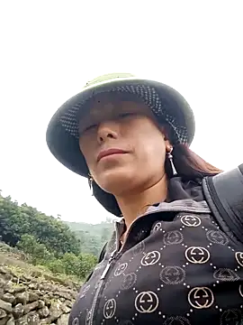 JenyLy68 online show from March 28, 2026, 9:32 am