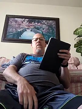 Snapshot of WorthingtonM3 chatting on May 4, 2026, 3:59 pm WorthingtonM3 online show from May 4, 2026, 3:59 pm