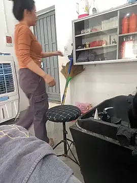 Snapshot of Ivy_Trix2 chatting on March 11, 2026, 6:40 am Ivy Trix2 online show from March 11, 2026, 6:40 am