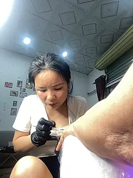 Snapshot of Ivy_Trix2 chatting on March 30, 2026, 1:56 pm Ivy Trix2 online show from March 30, 2026, 1:56 pm