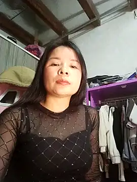 Snapshot of Ivy_Trix2 chatting on March 3, 2026, 3:08 pm Ivy Trix2 online show from March 3, 2026, 3:08 pm