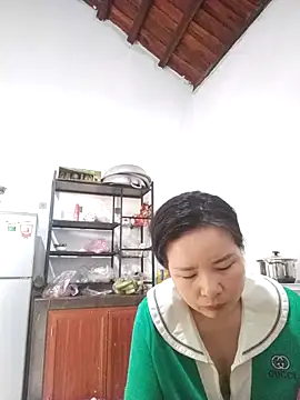 Snapshot of Ivy_Trix2 chatting on March 30, 2026, 1:51 am Ivy Trix2 online show from March 30, 2026, 1:51 am