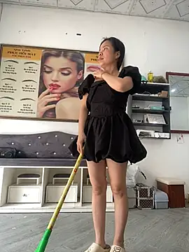 Snapshot of Ivy_Trix2 chatting on April 4, 2026, 3:02 am Ivy Trix2 online show from April 4, 2026, 3:02 am